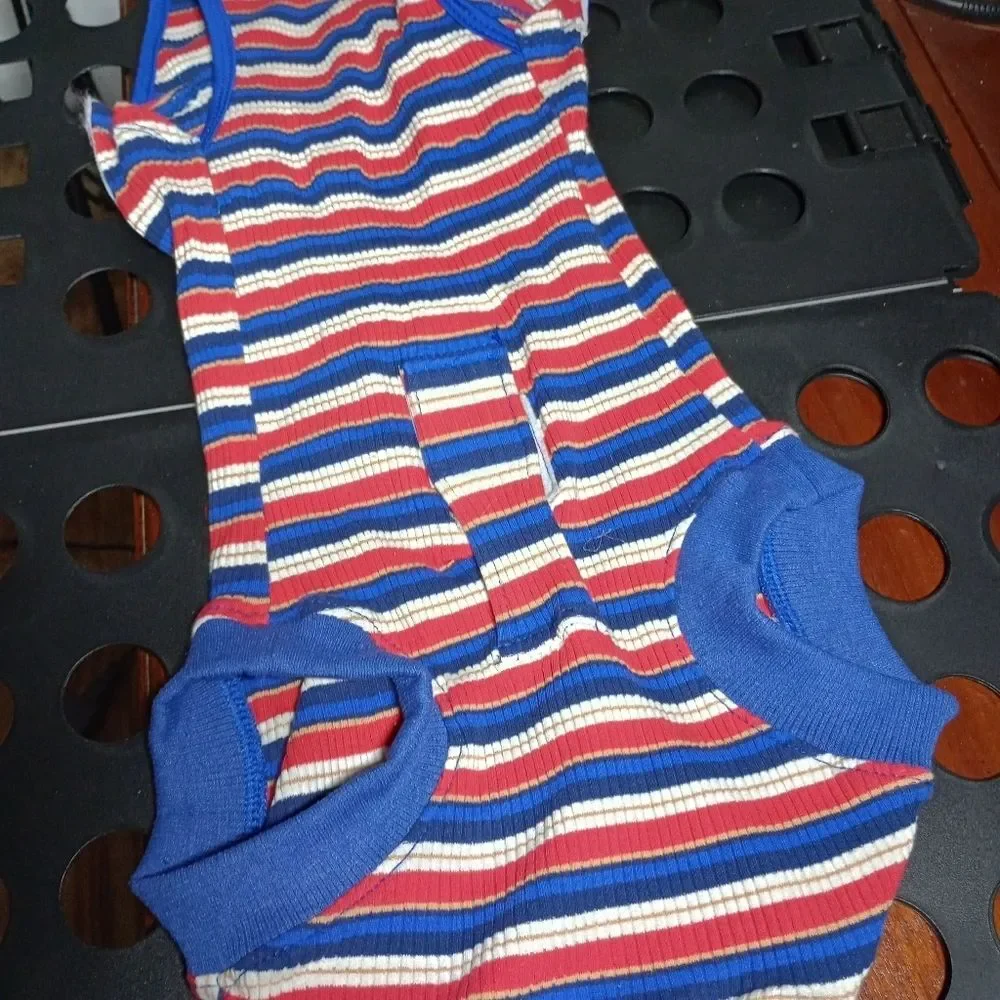 Dog outfit, never used